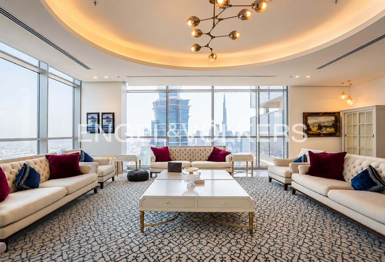 Penthouse | Private Pool | Burj Khalifa View photo 9