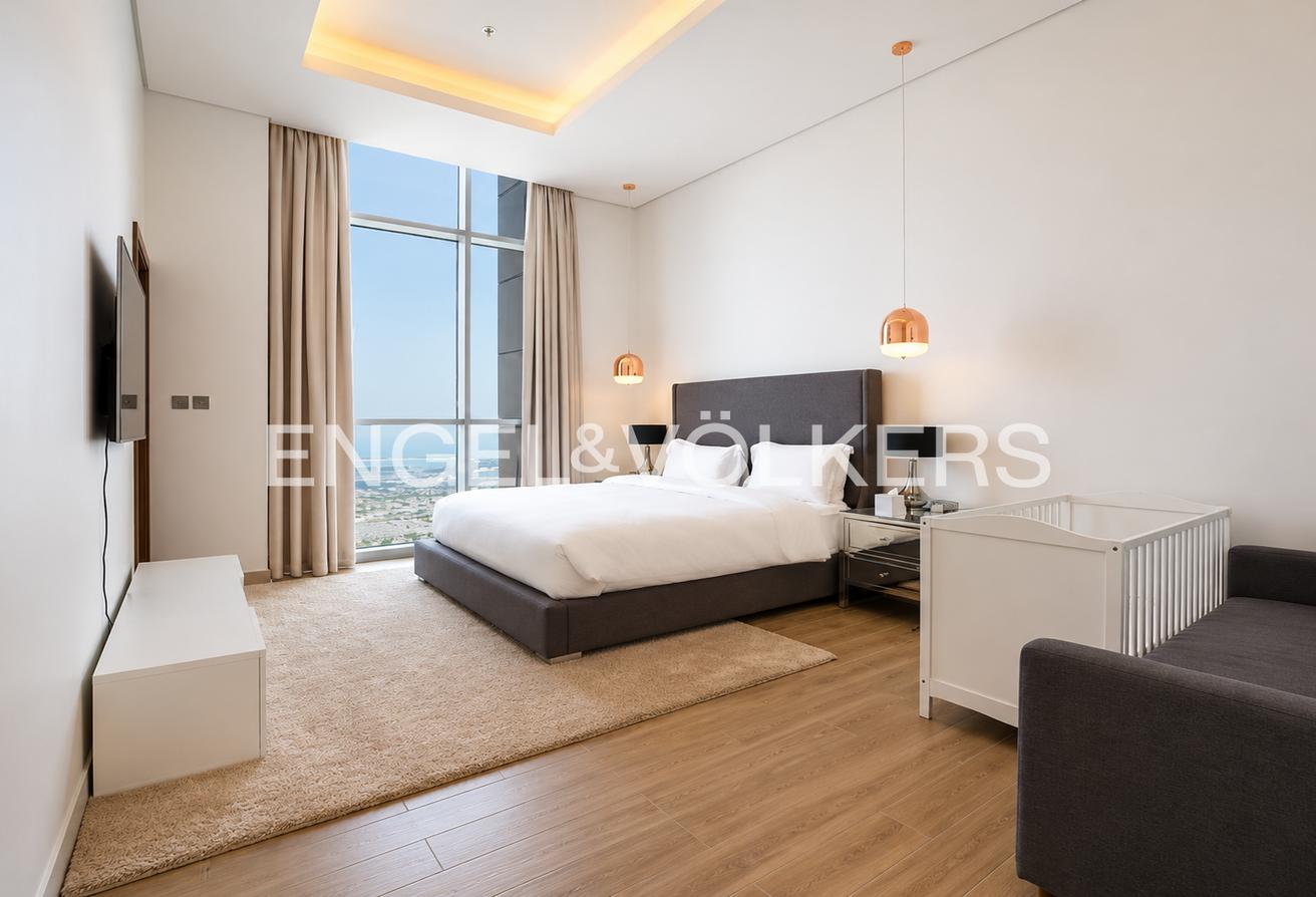 Penthouse | Private Pool | Burj Khalifa View photo 21