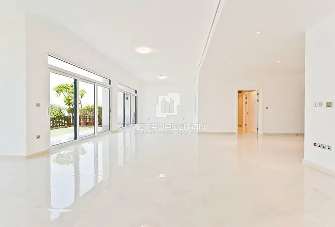 110958503 - Property Image 2