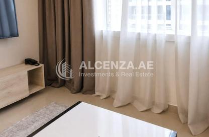 Apartment - 1 Bedroom - 2 Bathrooms for rent in Al Dar tower - Dubai Marina - Dubai