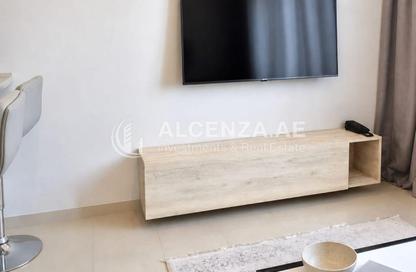 Apartment - 1 Bedroom - 2 Bathrooms for rent in Al Dar tower - Dubai Marina - Dubai