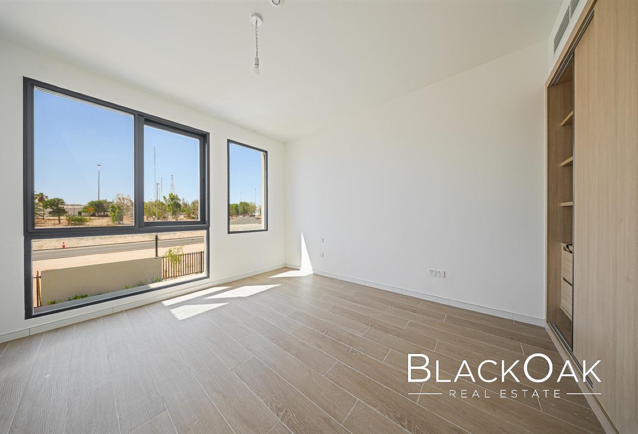 4BR Townhouse | Large Plot | Vacant | Vastu photo 22