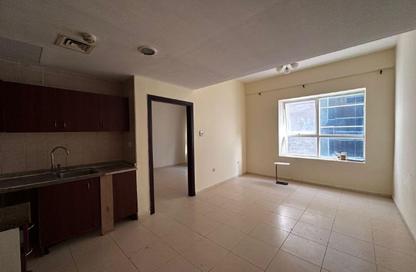 Apartment - 1 Bedroom - 1 Bathroom for rent in Abna Saqer Building - Al Hamidiya 1 - Al Hamidiya - Ajman