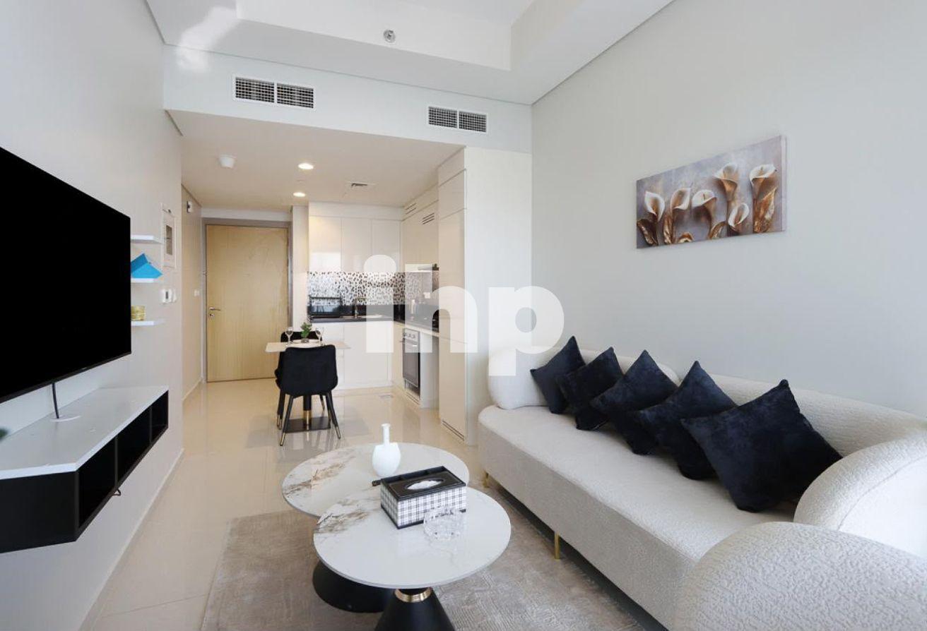 Luxury Furnished | Open Views | Huge Balcony photo 3