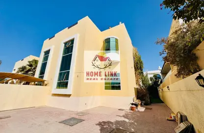 Villa - 5 Bedrooms - 4 Bathrooms for rent in Al Falaj - Al Riqqa - Sharjah