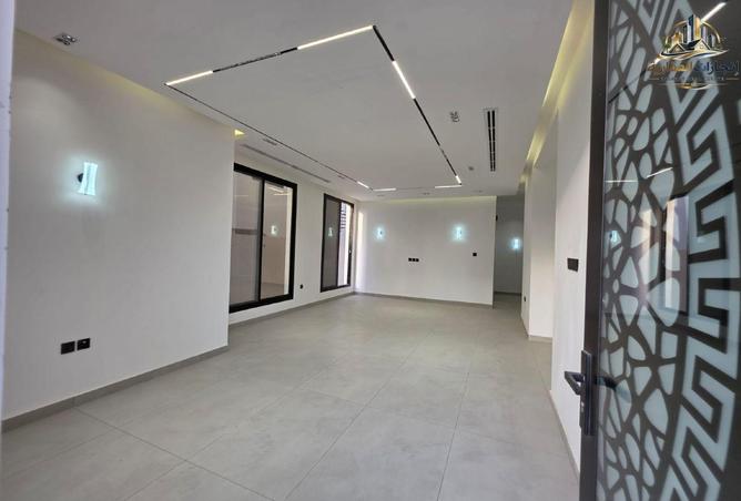 106839178 - Property Image 3