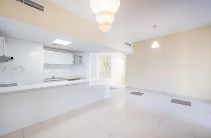 Apartment - 3 Bedrooms - 4 Bathrooms for rent in Marina Wharf 2 - Marina Wharf - Dubai Marina - Dubai