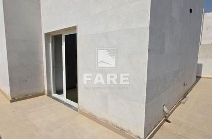 Villa - 4 - 5 for sale in Hoshi - Al Badie - Sharjah