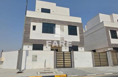 Villa - 4 - 5 for sale in Hoshi - Al Badie - Sharjah Villa - 4 - 5 for sale in Hoshi - Al Badie - Sharjah
