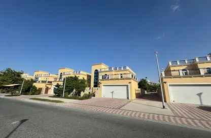 فيلا - 4 غرف نوم - 4 حمامات للبيع في التراث - جميرا بارك - دبي