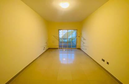 Apartment - 2 - 2 for rent in Al Mankhool - Bur Dubai - Dubai