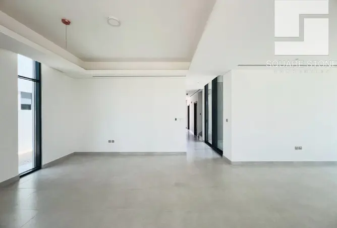 128354969 - Property Image 3