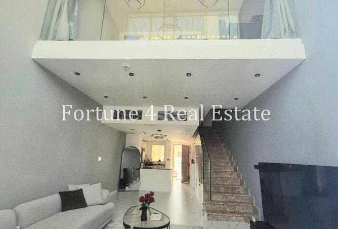 87049951 - Property Image 2