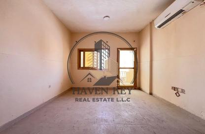 Apartment - 1 - 1 for rent in Muwailih Building - Muwaileh - Sharjah
