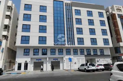 Apartment - 1 Bedroom - 2 Bathrooms for rent in Airport Road - Abu Dhabi Apartment - 1 Bedroom - 2 Bathrooms for rent in Airport Road - Abu Dhabi