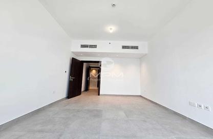 Apartment - 1 Bedroom - 2 Bathrooms for rent in Airport Road - Abu Dhabi