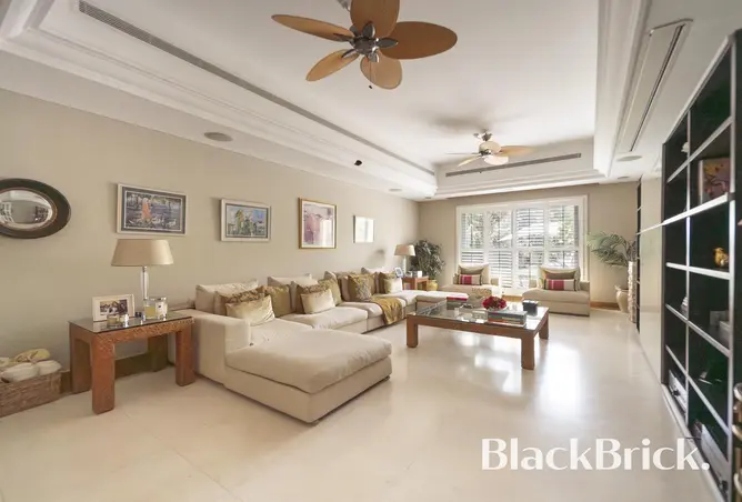 152844660 - Property Image 2