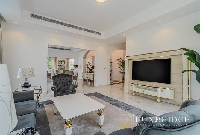 73861458 - Property Image 3