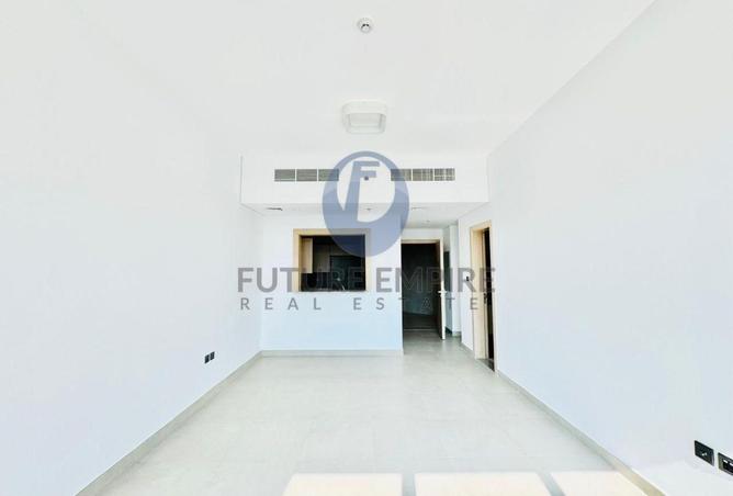 98700283 - Property Image 3