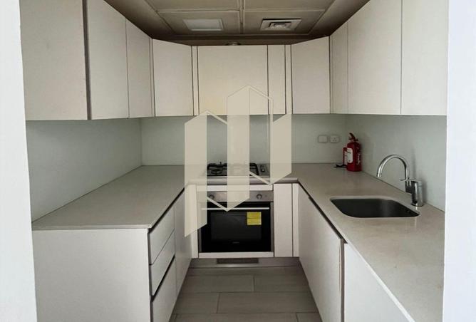 106420414 - Property Image 3