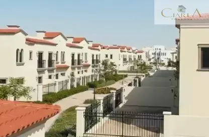 Villa - 5 Bedrooms - 6 Bathrooms for sale in Bloom Living - Zayed City (Khalifa City C) - Khalifa City - Abu Dhabi