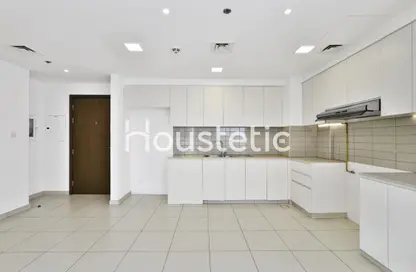 شقة - 2 غرف نوم - 2 حمامات للبيع في شقق زهرا - تاون سكوير - دبي