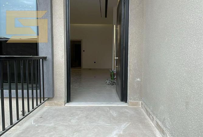 81535429 - Property Image 2