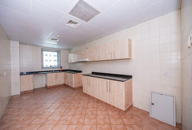 128828201 - Property Image 2