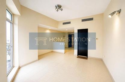 Office Space - Studio - 1 Bathroom for rent in Al Souk Al Kabeer - Bur Dubai - Dubai