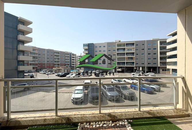 Great Deal Spacious 1BR Well Maintained Book Now