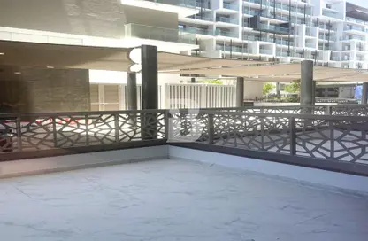 Apartment - 1 Bedroom - 2 Bathrooms for rent in Oasis 2 - Oasis Residences - Masdar City - Abu Dhabi