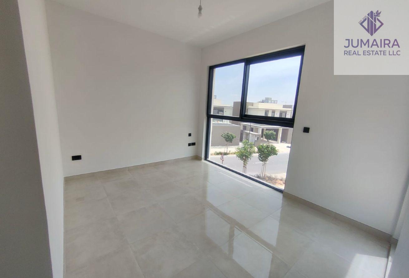 Luxury 3-Bedroom Villa | Spectacular Sea & casino