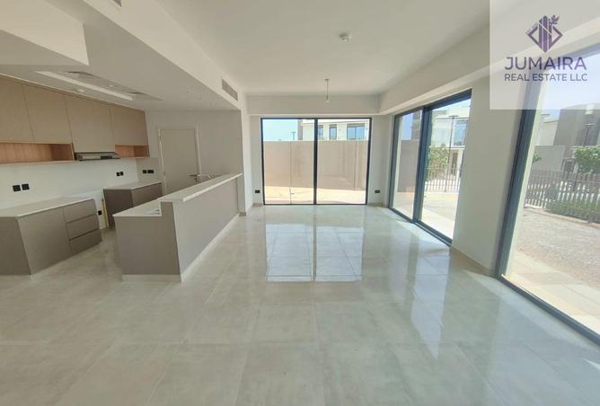 110978865 - Property Image 3