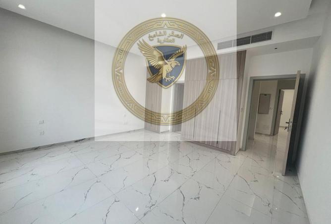 90082733 - Property Image 2