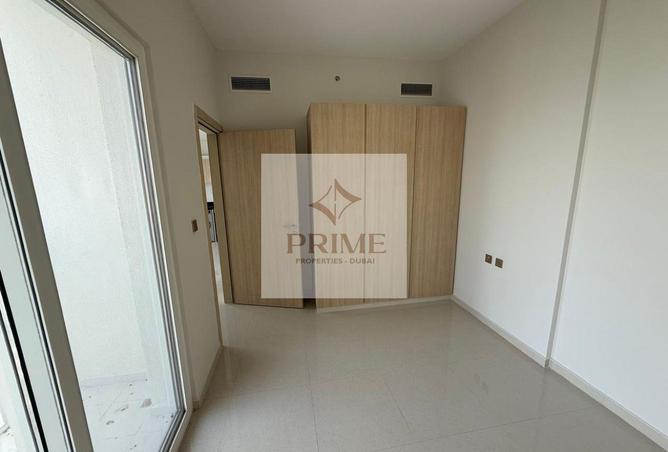 76163434 - صورة العقار 3