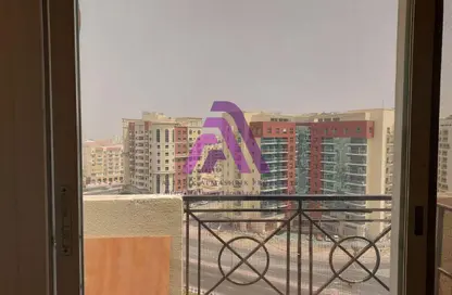 شقة - غرفة نوم - 2 حمامات للبيع في ليدي راتان مانور - منطقة مركز الأعمال - المدينة العالمية - دبي