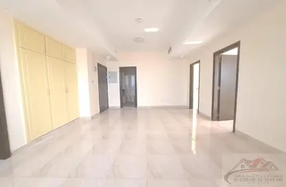 Apartment - 2 Bedrooms - 2 Bathrooms for rent in Taliatela Street - Al Nahda - Sharjah