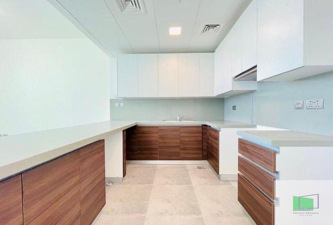 128815201 - Property Image 3