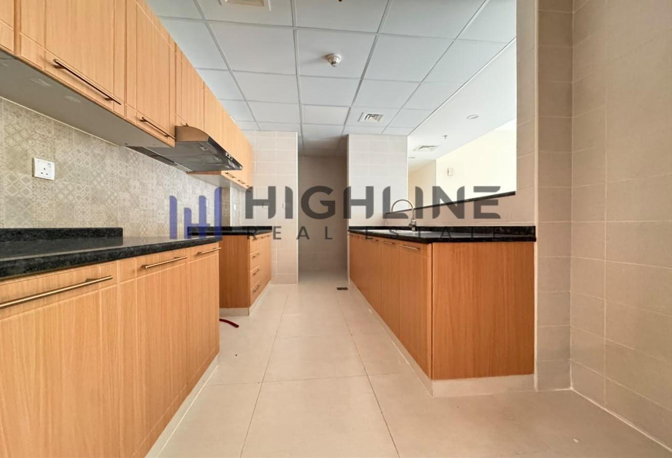 Spacious 3BR + Maid + Laundry | High Floor | Stunning Villa View photo 5