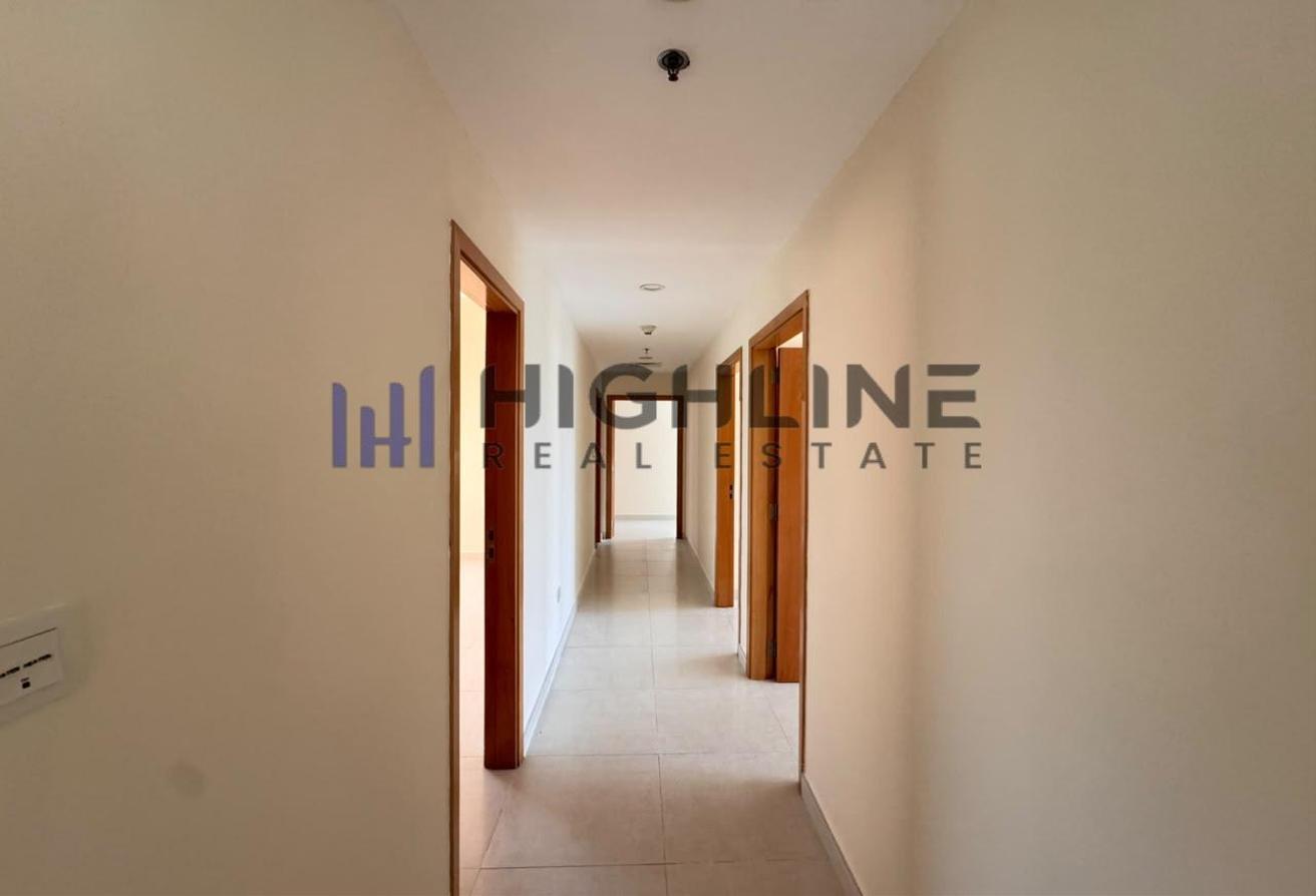 Spacious 3BR + Maid + Laundry | High Floor | Stunning Villa View photo 11