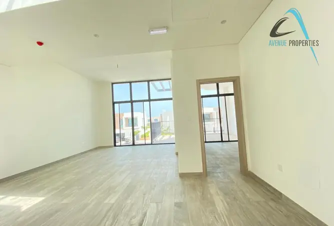 155102037 - Property Image 3