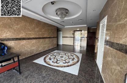 عمارة بالكامل - 8 غرف نوم - 8 حمامات للبيع في أبراج الراشدية - الراشدية - عجمان وسط المدينة - عجمان