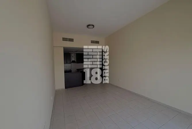 114178426 - Property Image 3