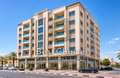 Compound - 7+ - 7+ for sale in GGICO Building Moweilah - Muwaileh Commercial - Sharjah
