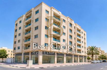 Compound - 7+ - 7+ for sale in GGICO Building Moweilah - Muwaileh Commercial - Sharjah