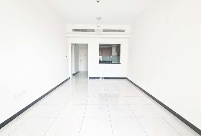 126573177 - Property Image 2