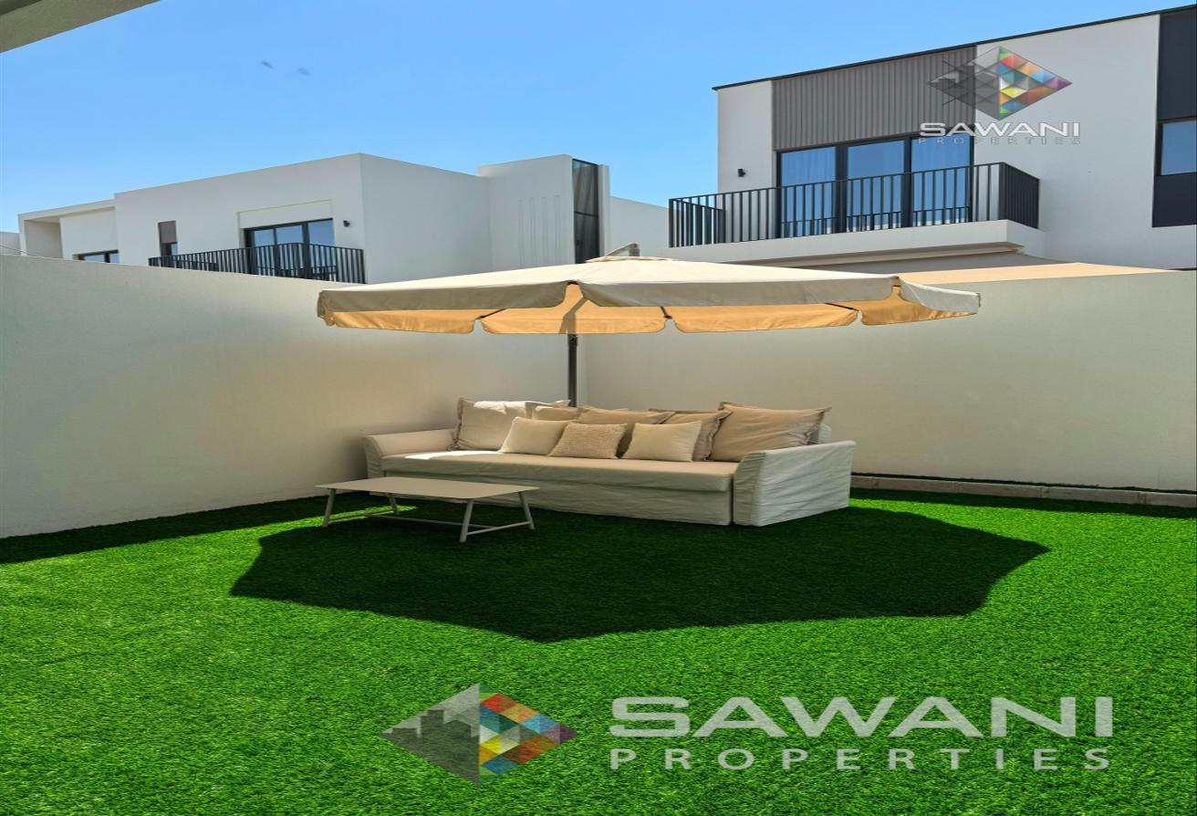 3BR + Maid | Spacious Villa | Chiller Free photo 4