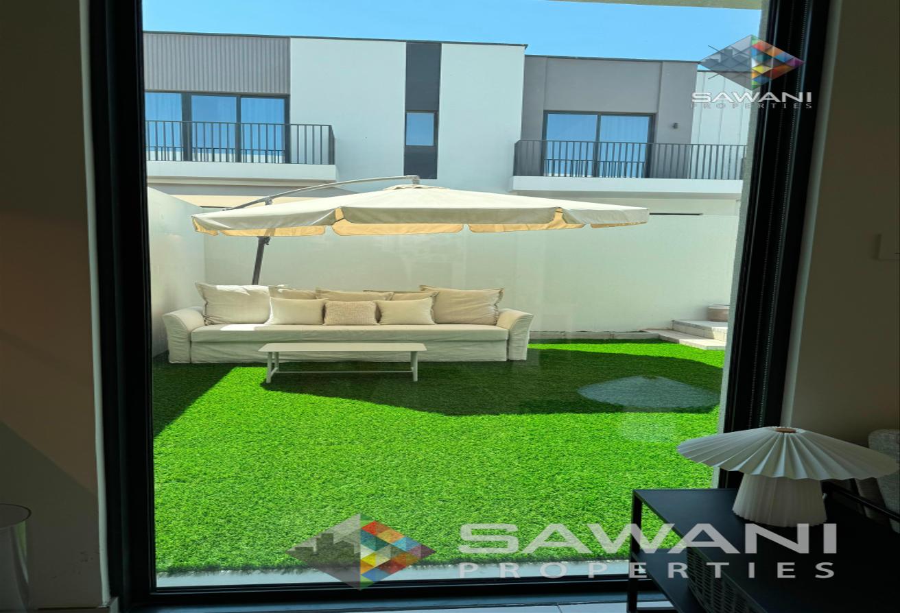 3BR + Maid | Spacious Villa | Chiller Free photo 5