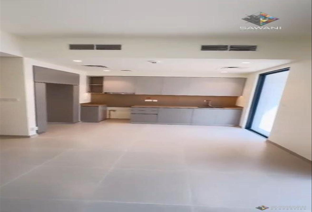 3BR + Maid | Spacious Villa | Chiller Free photo 15