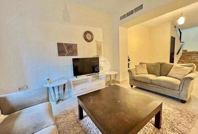 68270349 - Property Image 2